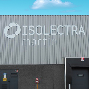 ISOLECTRA Fabricant enseignes non lumineuse Amiens magasin commerce