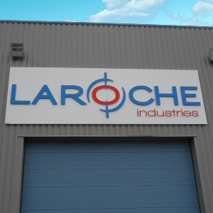 LAROCHE Fabricant enseignes non lumineuse Amiens magasin commerce