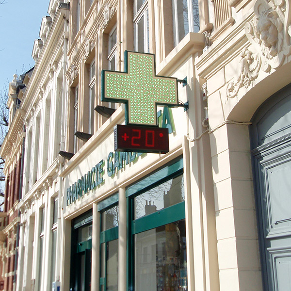 Fabricant et vente de croix de pharmacie à led à Amiens